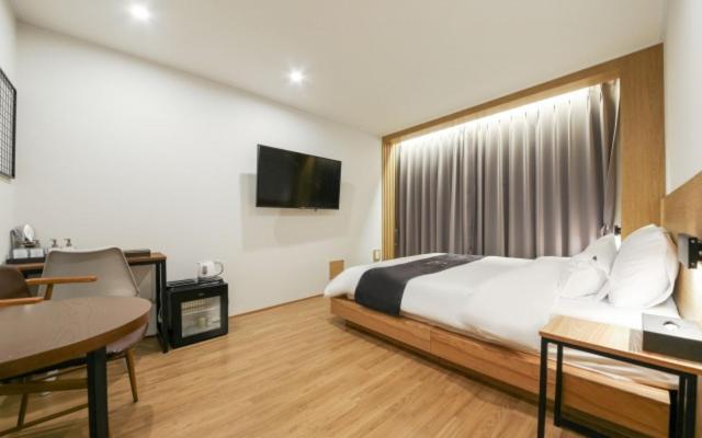 Gwangju Divine Hotel Gwangju Metropolitan City Rum bild